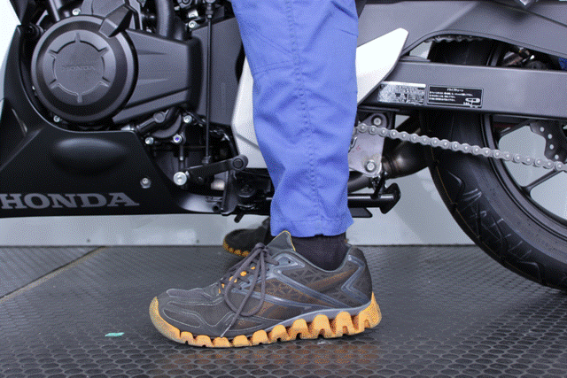 車高ダウンリンクプレート CBR400R / CB400F (EBL-NC47/13-)