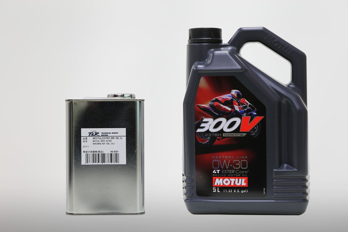 MOTUL 300V 2376H RACING KIT OIL (1L)