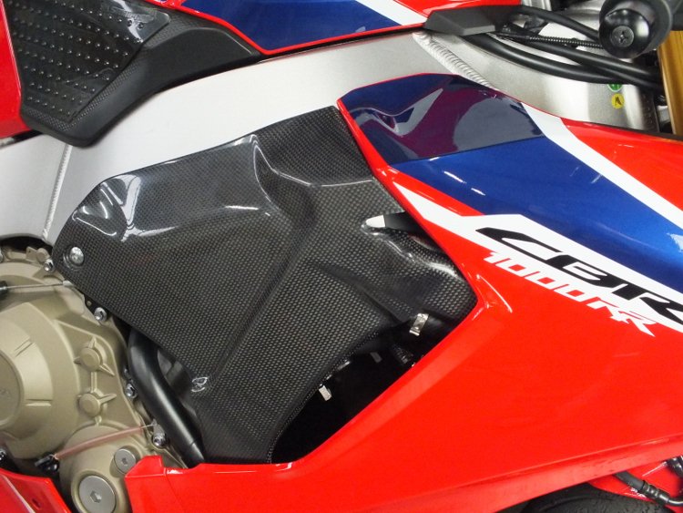 CBR1000RR(SC77)ラージシュラウドセット・カーボン