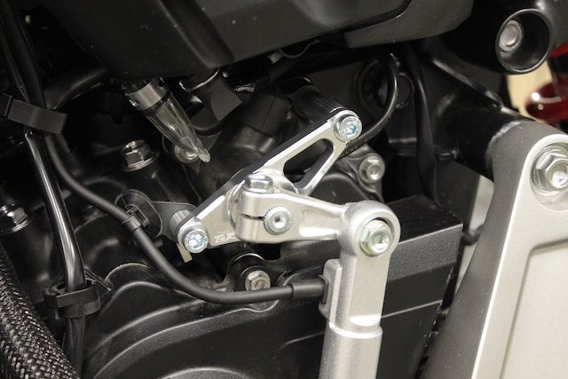 シフトサポートプレート CB1000R(SC80/18-)