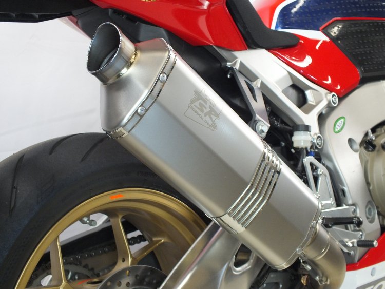 CBR1000RR 17-19 スリップオン チタンエキゾーストHP S2 (C1SV0)