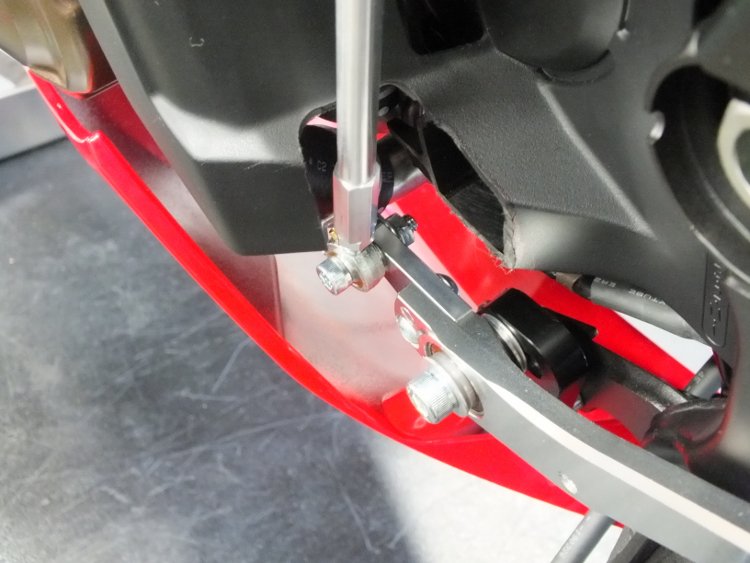OPTION / リバースチェンジパーツセット CB/CBR650R (RH03/RH17)19-