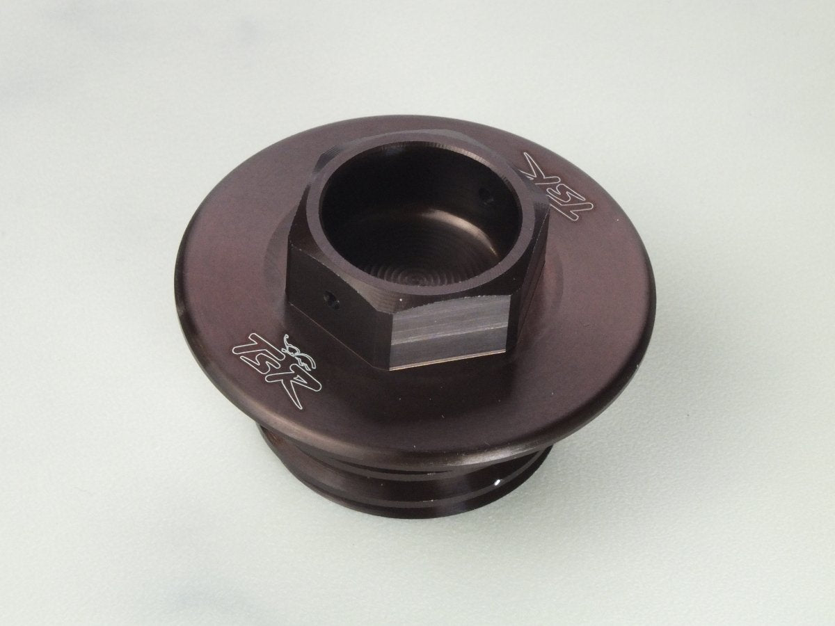 オイルフィラーキャップ・ブラウン M24-P3.0