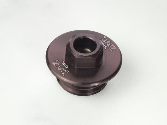 オイルフィラーキャップ・ブラウン M20-P2.5