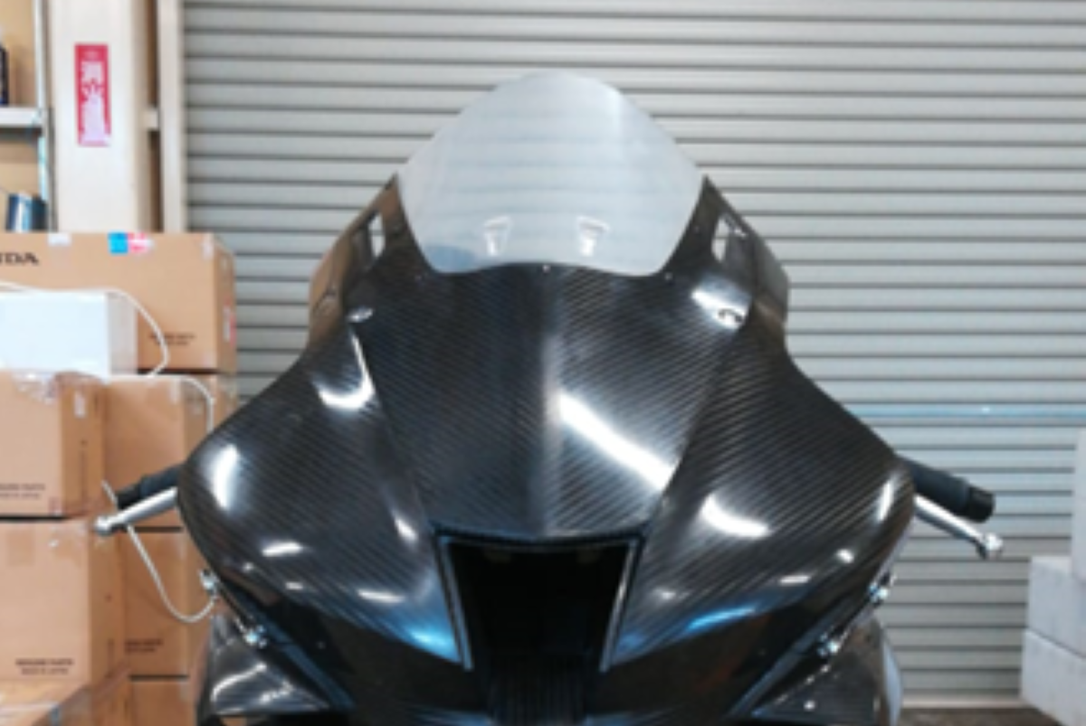 RACING SCREEN CBR1000RR-R(SC82/20-) クリア