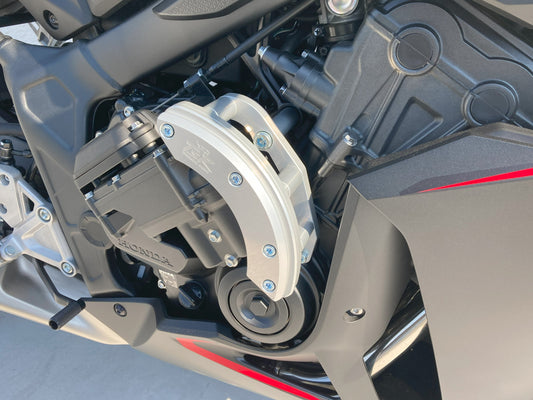 CB/CBR650R(RH17) Eクラッチカバー　シルバー