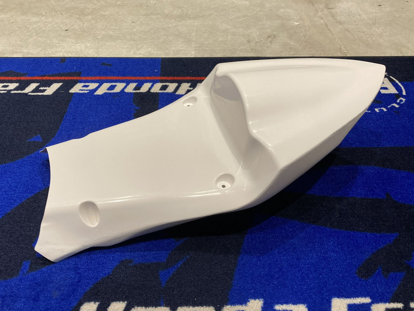 SC82 CBR1000RR-R_2024 / FRP SEAT COWL RACING