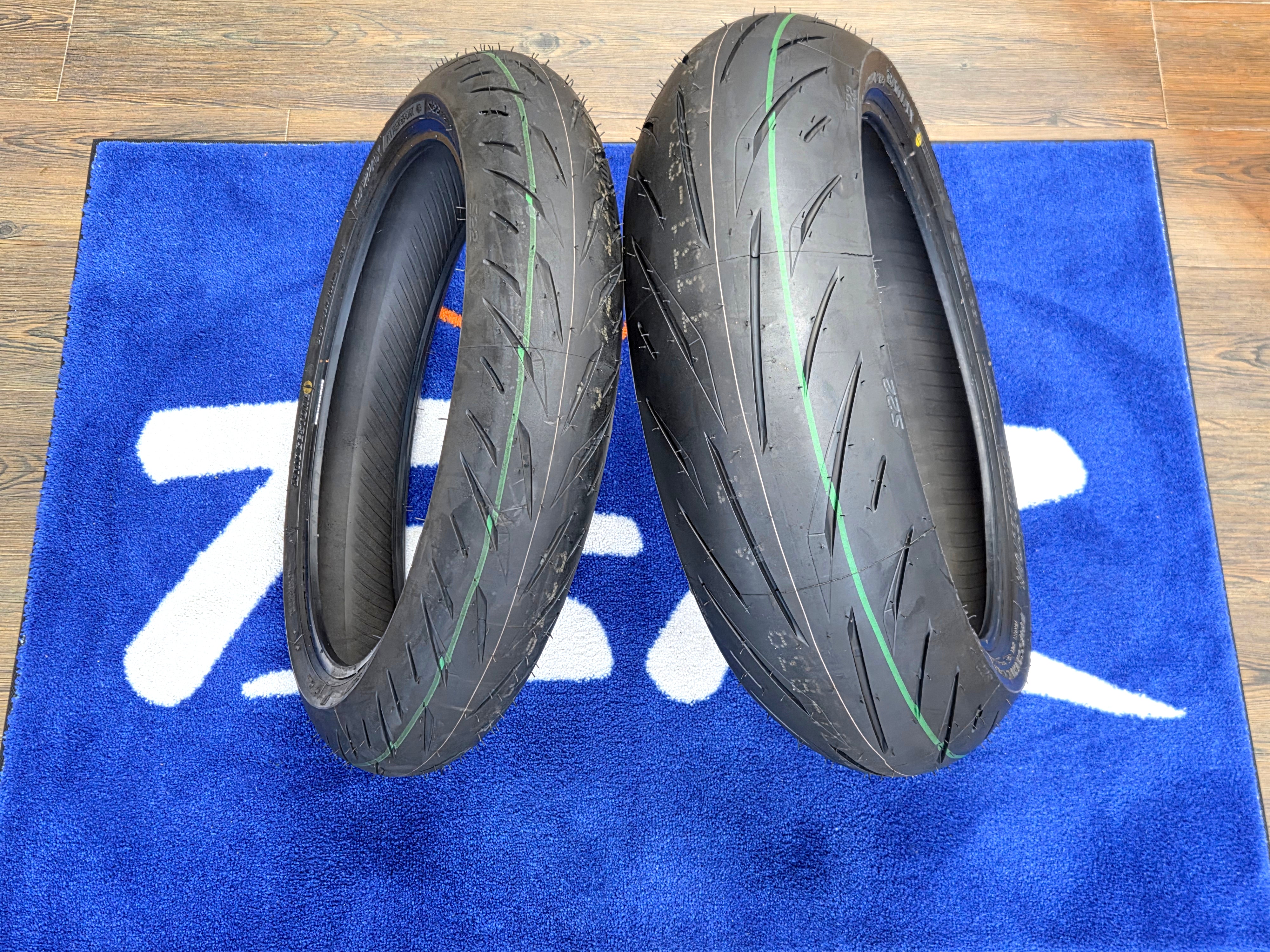 BS BATTLAX HYPERSPORT S22 前後セット – TSR ONLINE SHOP