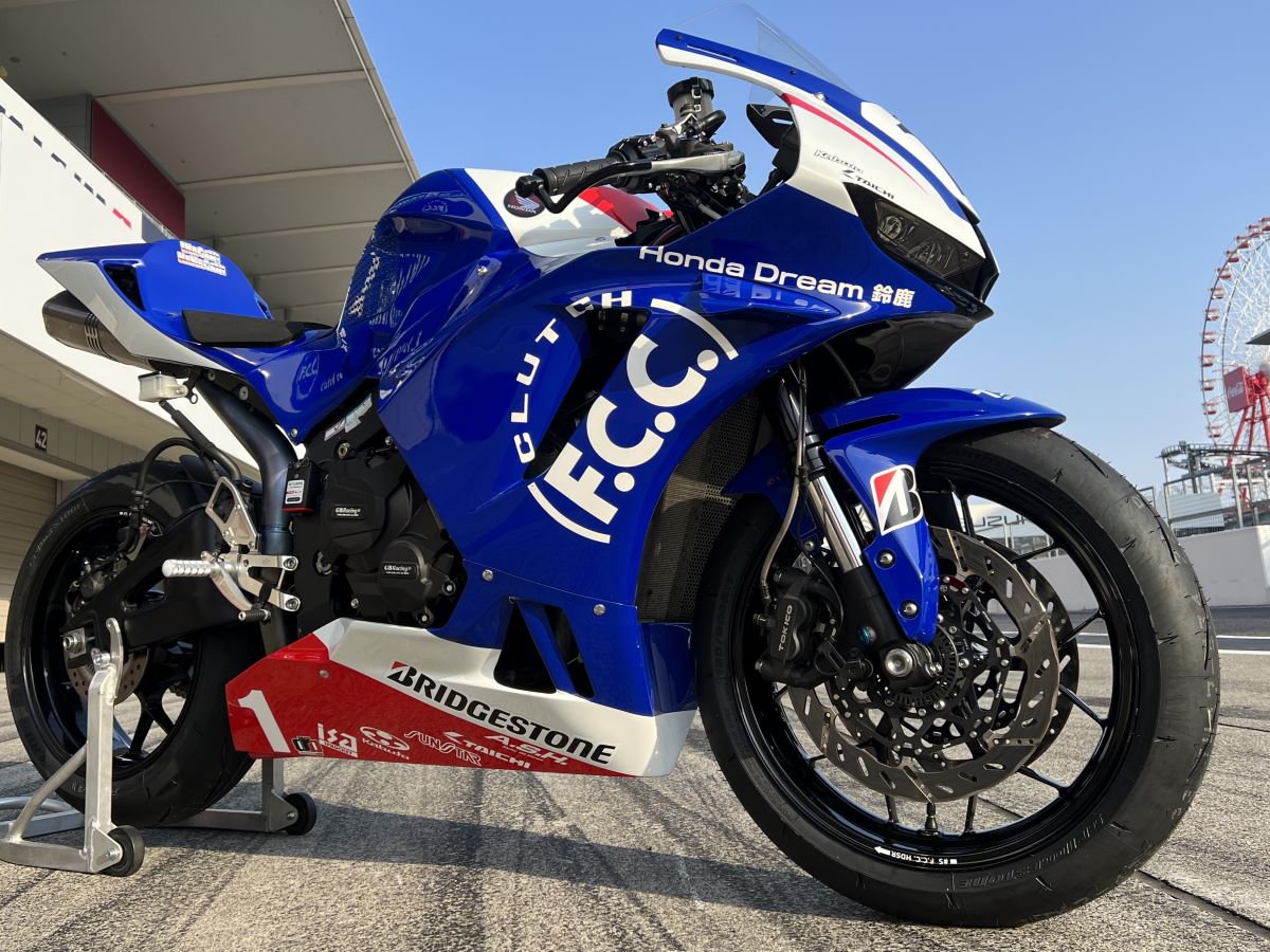 TSR / レーシングディスク EPTA Stage0 JEPR046L/R  CBR600RR (2BL-PC40/21-)